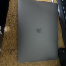 Apple MacBook Pro 16 Inch