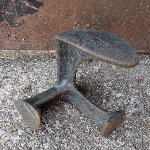 Vintage swan cast iron - no., 3