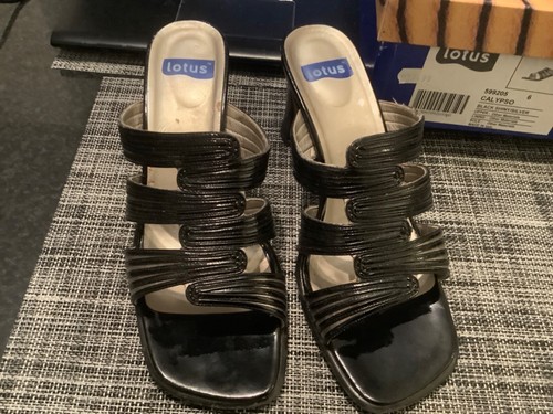 Lotus black patent - , finish