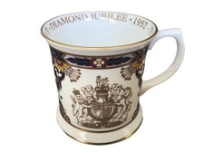 ROYAL WORCESTER QUEEN