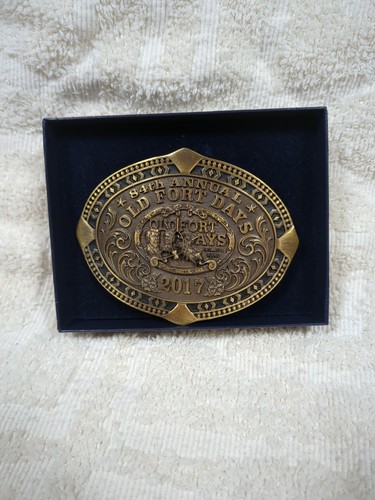 Vintage authentic 2017 - vintage, old