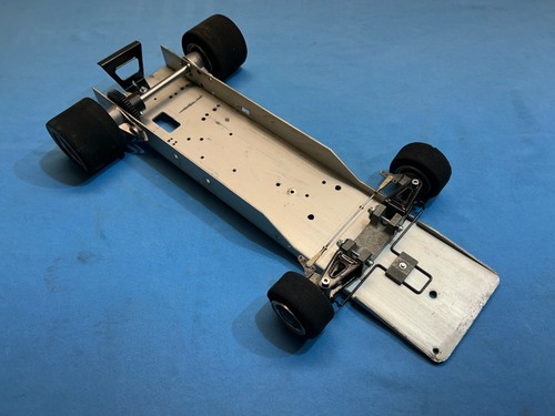 Vintage gas on road - 1:8, on-road