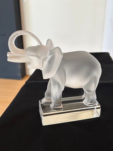 Lalique elephant figurine - lalique,