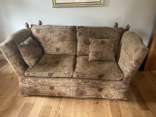 Knole sofa from - knole, arighi