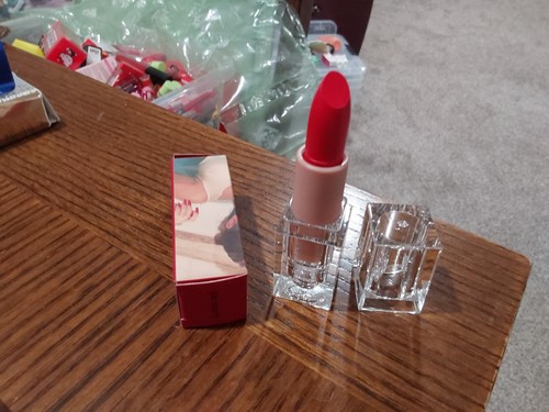 Nib kkw beauty kim - nib, kardashian