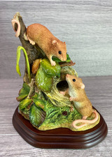 Border Fine Arts harvest Mice