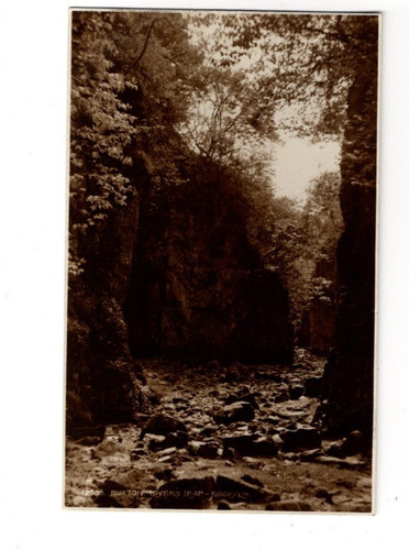 Buxton lovers leap derbyshire - buxton,
