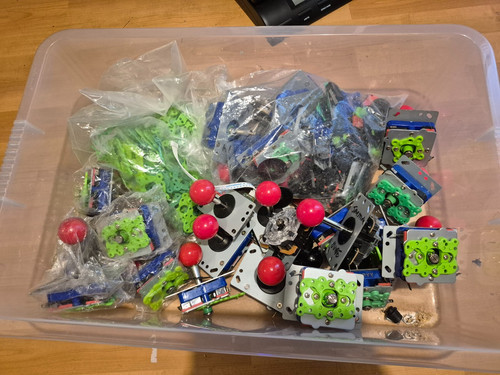 Job lot arcade - lot, of