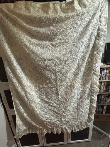 Vintage cream lace ruffle - vintage,