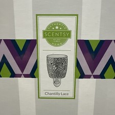 Chantilly Lace Plug-In Mini