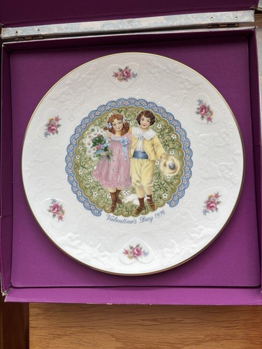 1976 royal doulton - royal, valentines