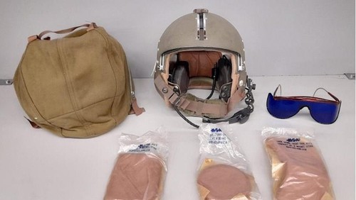 Pilot helmet earphones - helmet, w/earphones
