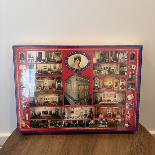 Queen marys dolls house - queen,
