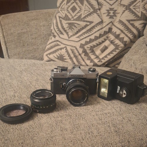 Fujica st705 film camera with - film,