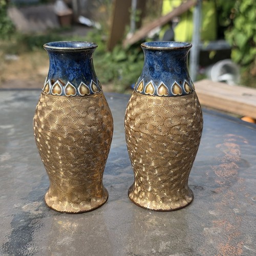 Pair vintage lambeth - of,