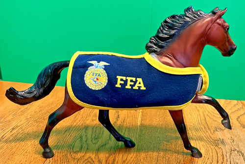 New breyer applegate - new, 'applegate