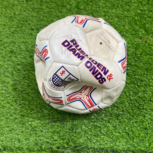 Rushden diamonds signed - rushden,