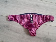 BNWOT Vintage Black & Bright Pink Satin Stripe Popper Opening Thong Size 10-14