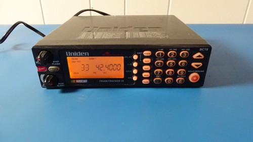 Uniden bearcat nascar trunk - uniden,