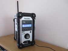Makita BMR104 DAB/FM/USB/AUX Site Radio White - Tested And Working hardly used