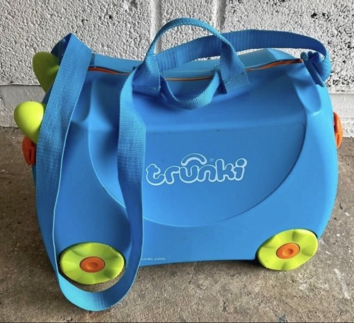 Trunki blue boys and - trunki,