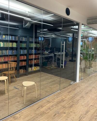 Glass partition low - glass,