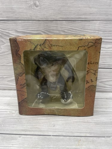 Lord rings cave - rings, troll