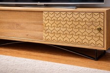 Barker and Stonehouse Solid