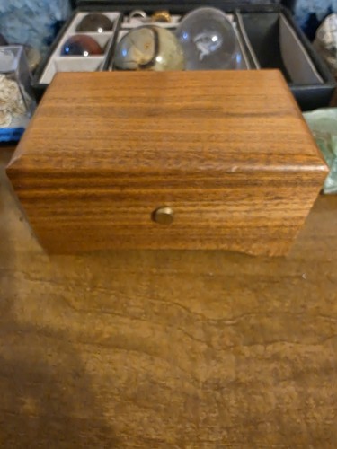 Reuge vintage swiss music - reuge,