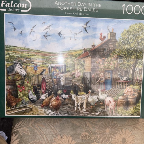Falcon luxe jigsaw - jigsaw, puzzles