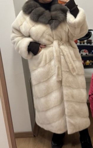 Cream white mink with - with, sable