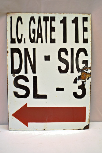 Vintage gate 11e - gate, enamel