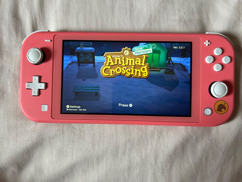 Nintendo switch lite animal - nintendo,