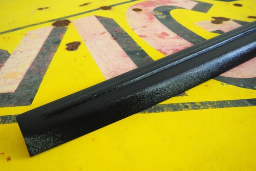 Fits toyota hilux - tailgate, cap