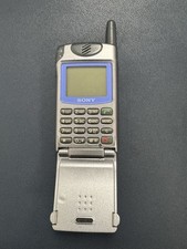 Sony CMD-Z5 Mobile Phone