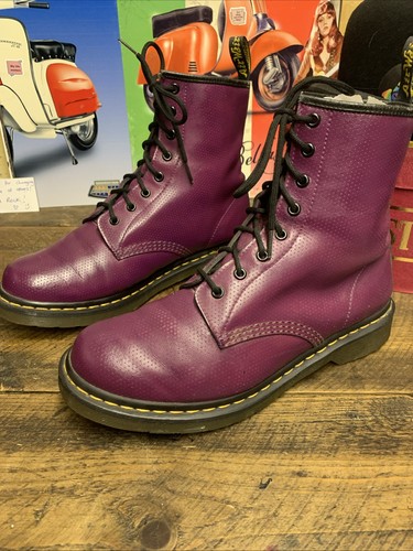 Martens purple leather vgc - dr,