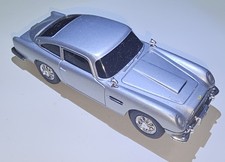 Aston Martin DB5 007 Casino Royale Carrera GO 1:43 Slot Car 