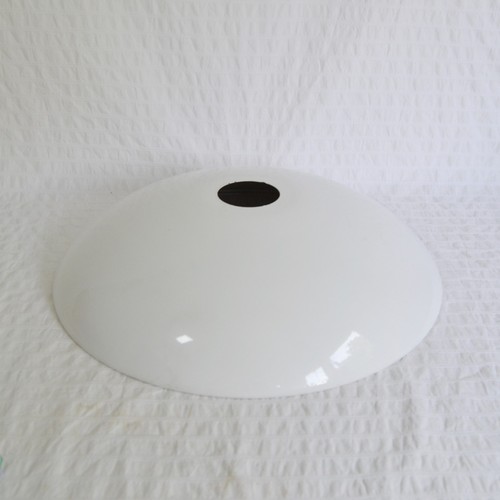 Vintage white enamel metal - white,