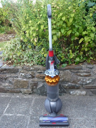 Dyson small ball vacuum - ball,