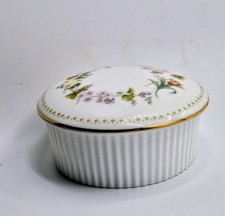 Wedgewood MIRABELLE, Ribbed