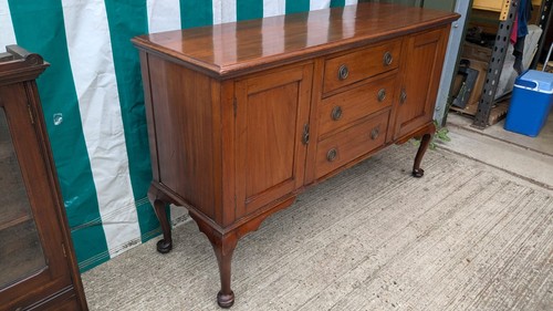 Antique long sideboard - , 2
