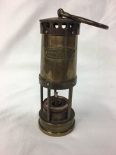 Vintage E. Thomas & Williams