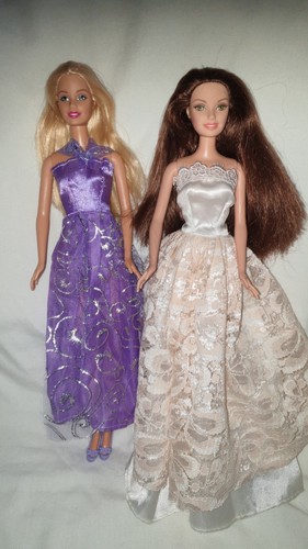 Vintage 1990s barbie dolls - vintage,
