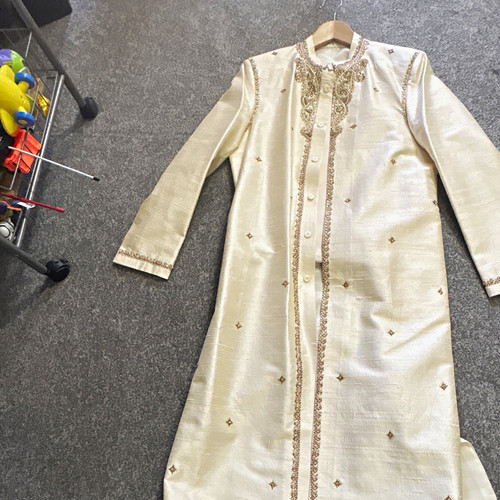 Menivory embroidered kurta - menivory,