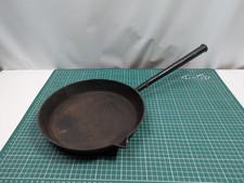 Antique 9” 9 Inch Swain Cast Iron Frying Pan Shamrock, Handle & Pouring Spout