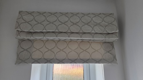 Patterned roman blind olga - patterned,