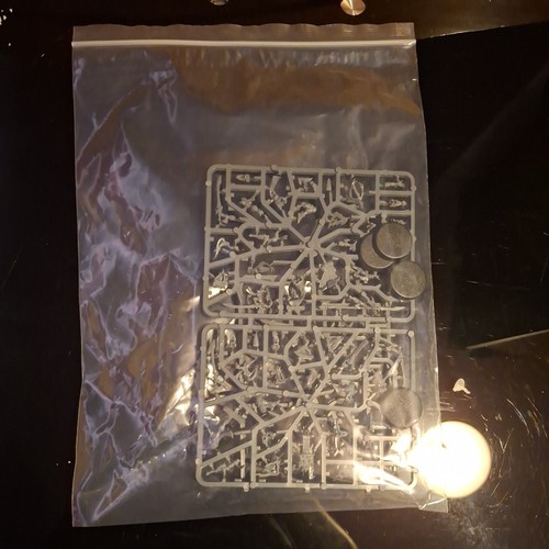Warhammer 40k army unpainted - warhammer,