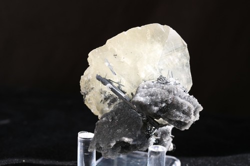 Platy calcite crystals grown - platy,