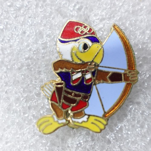 Olympic archery eagle pin red - archery,