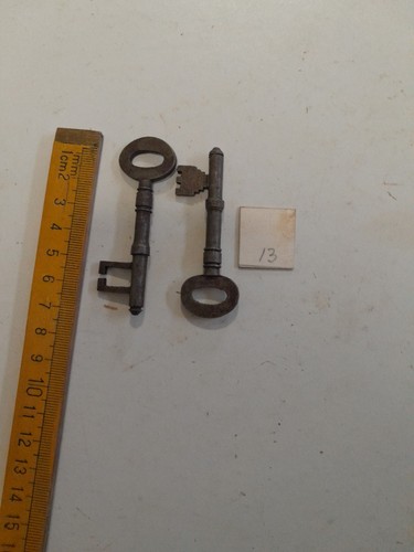 Number old mortice keys - number,